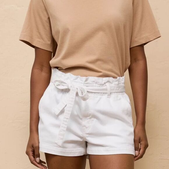 AE 14-16 White Stretch Relaxed Fit Paper Bag Denim Belted High Rise Mom Shorts - Picture 3 of 15